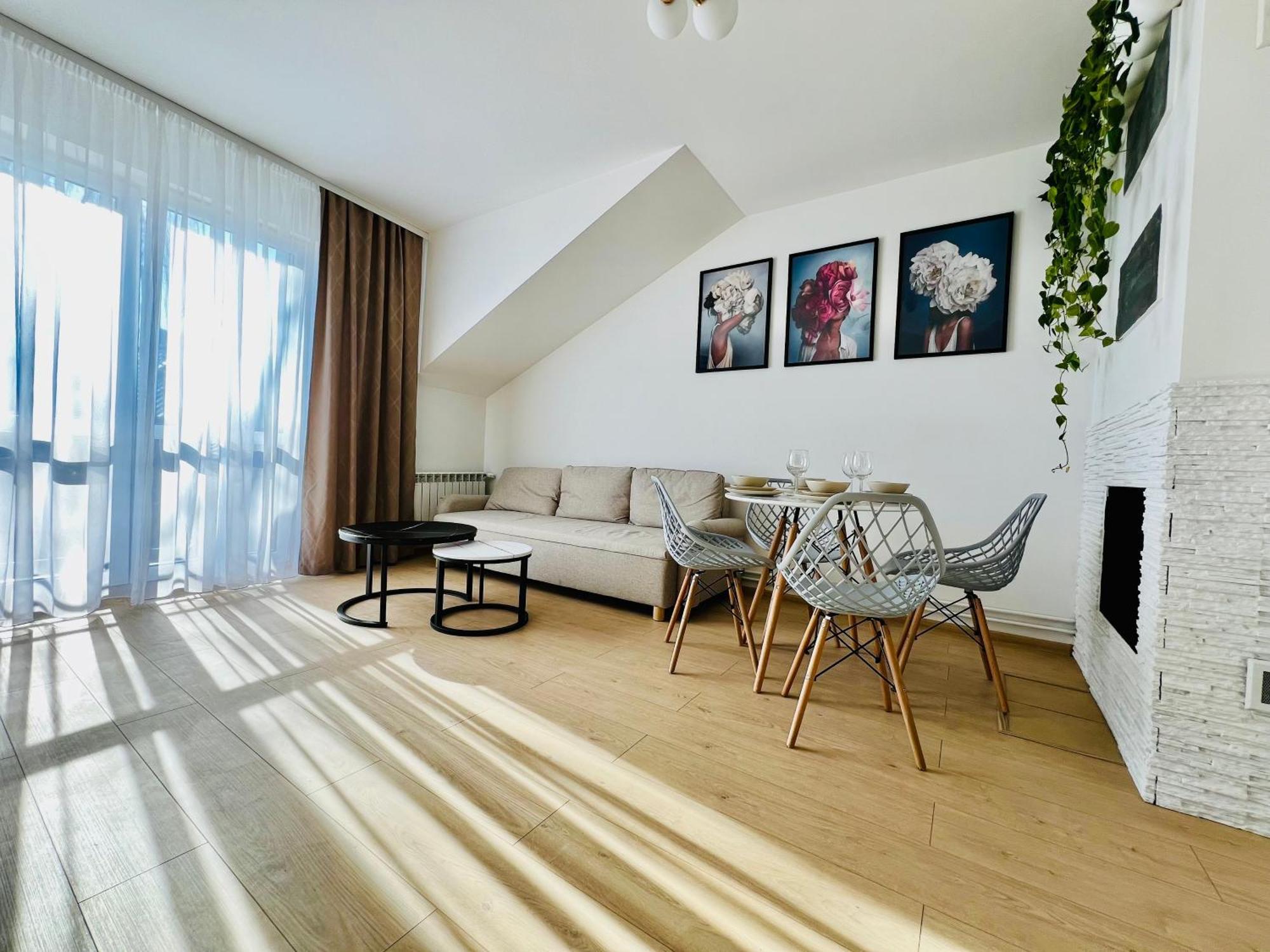 Apartament Wisteria Przemyśl Kültér fotó